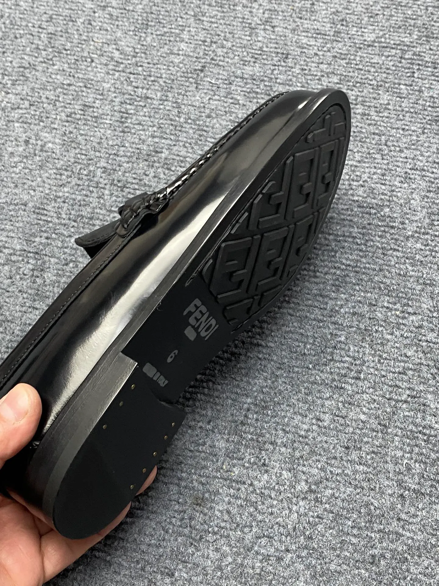 Men's Men's Shoes Men's Men's Shoes 💰900FENDI Fendi Men's Breathable and Comfortable Leather Shoes. Original development. The leather outsole is made of leather. Counters copy one to one. Imported counter cowhide. Imported water dyes cattle. 38 to 44. (45.46. can be ordered. 47.